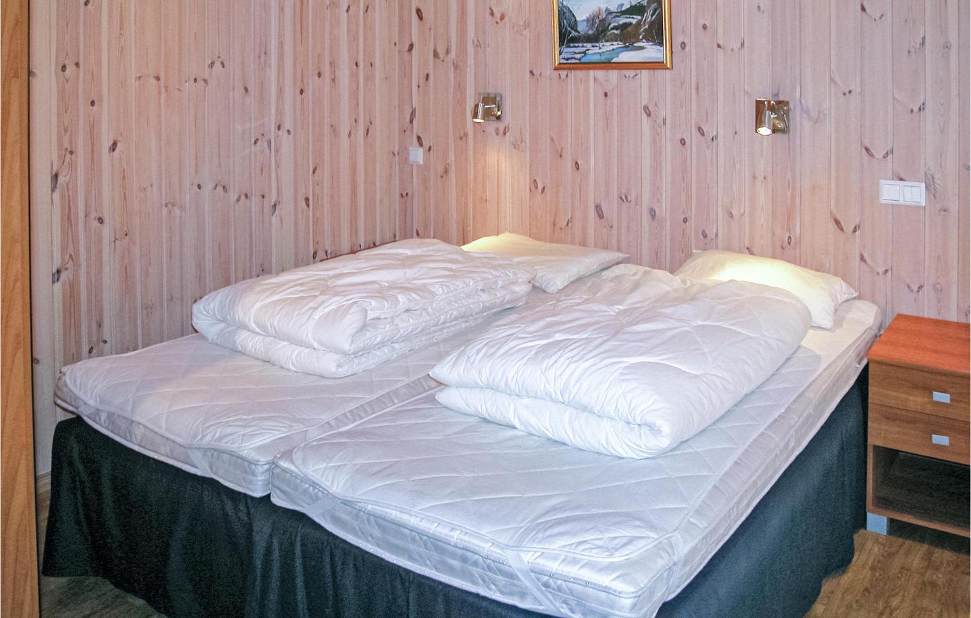 Beautiful Home In Sogndal With House Sea View Svidalen エクステリア 写真