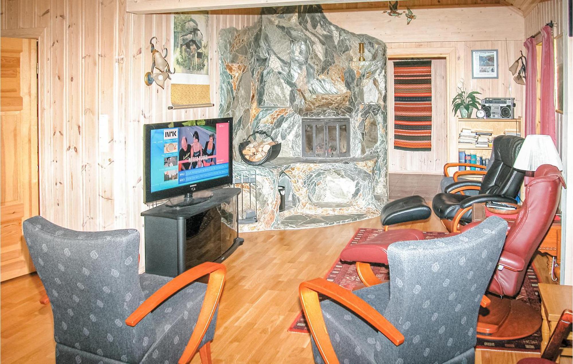 Beautiful Home In Sogndal With House Sea View Svidalen エクステリア 写真